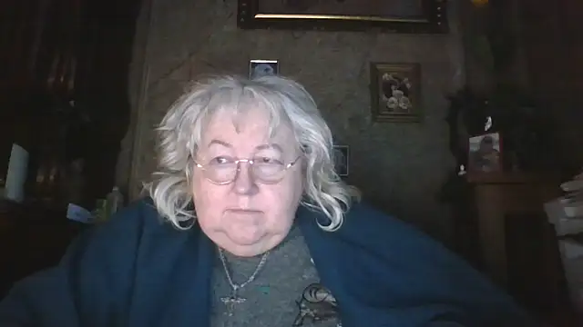 Lala-Love56 online show from 11/18/25, 06:17