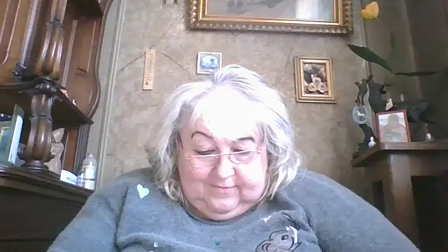 Lala-Love56 online show from 03/06/26, 10:21