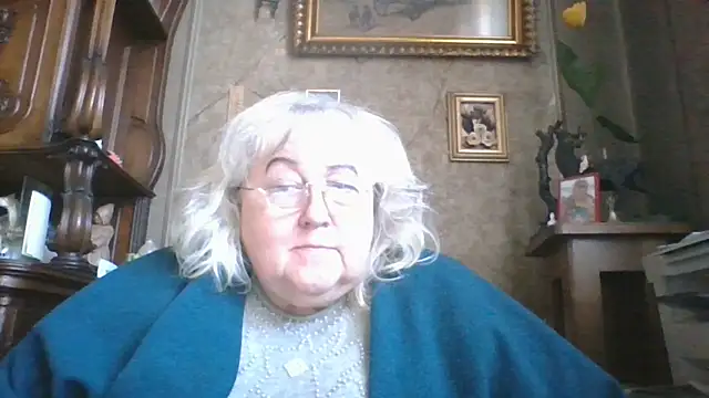 Lala-Love56 online show from 11/13/25, 08:40