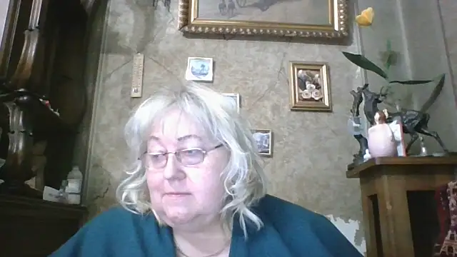 Lala-Love56 online show from 04/06/26, 11:50