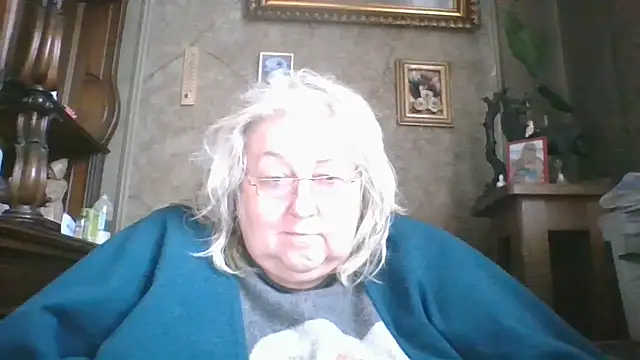 Lala-Love56 online show from 11/10/25, 10:20