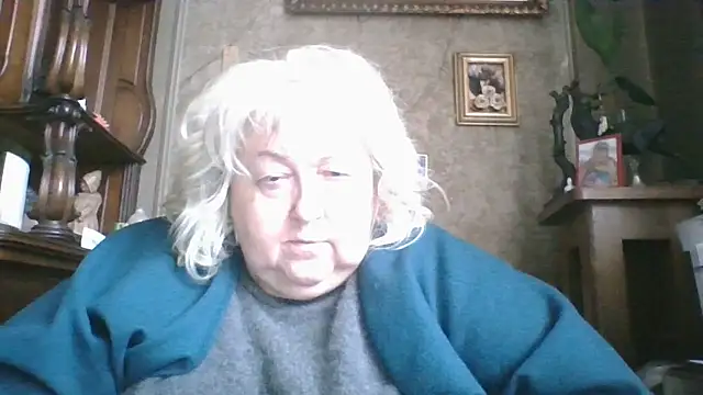 Lala-Love56 online show from 11/15/25, 09:57