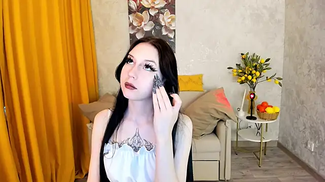 VioletHarme online show from 05/13/26, 12:34