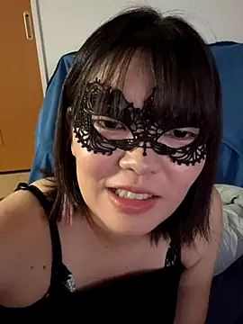 Rio-Rio- online show from 10/12/25, 03:13