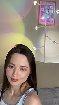 OliviaKis  online show from 05/05/26, 07:55