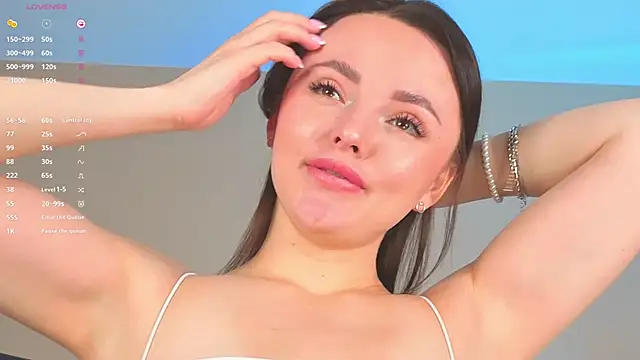 OliviaKis  online show from 11/20/25, 07:31