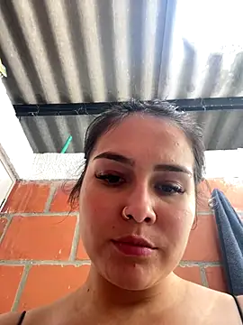 amberbakee online show from 12/04/25, 07:24