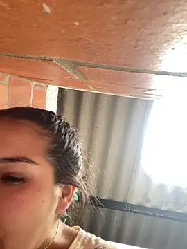 amberbakee online show from 12/16/25, 03:49