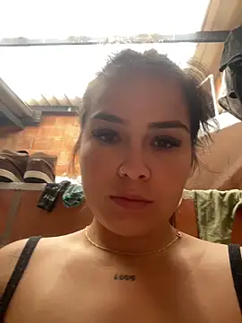 amberbakee online show from 10/28/25, 11:31