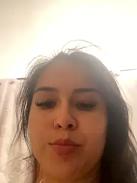 amberbakee online show from 12/20/25, 02:42