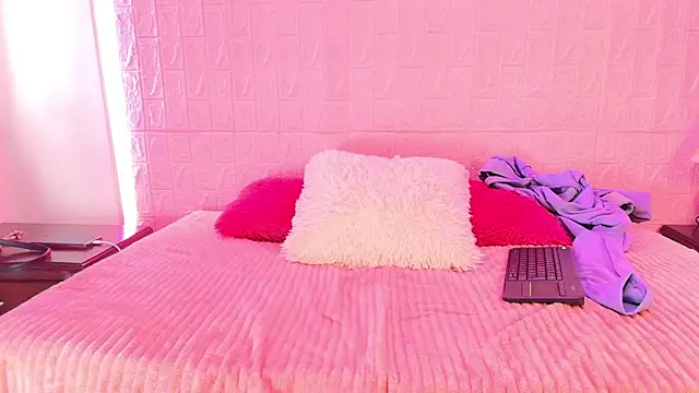 Baby kinky-- online show from 09/29/25, 02:01