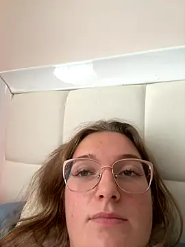 Bellatrisssaa online show from 09/13/25, 01:22