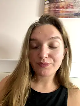 Bellatrisssaa online show from 11/16/25, 04:12