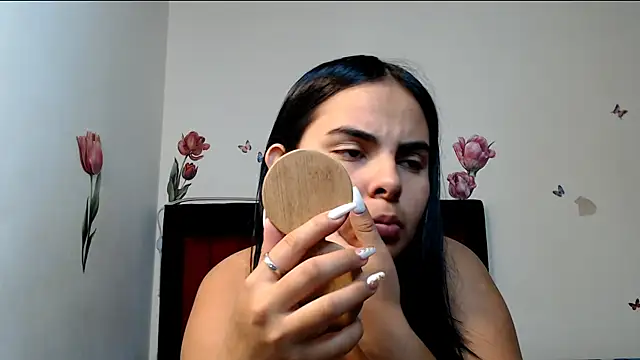 Snapshot of Valeryxs chatting on 04/15/26, 04:44 Valeryxs online show from 04/15/26, 04:44