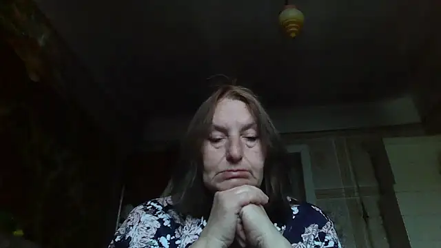 AnnaLive570 online show from 10/02/25, 12:19