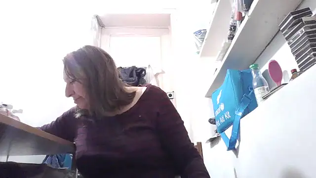 AnnaLive570 online show from 01/11/26, 05:58