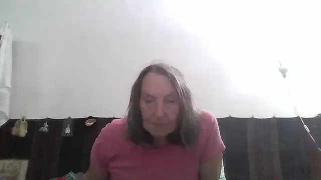 Snapshot of AnnaLive570 chatting on 07/17/26, 04:10 AnnaLive570 online show from 07/17/26, 04:10