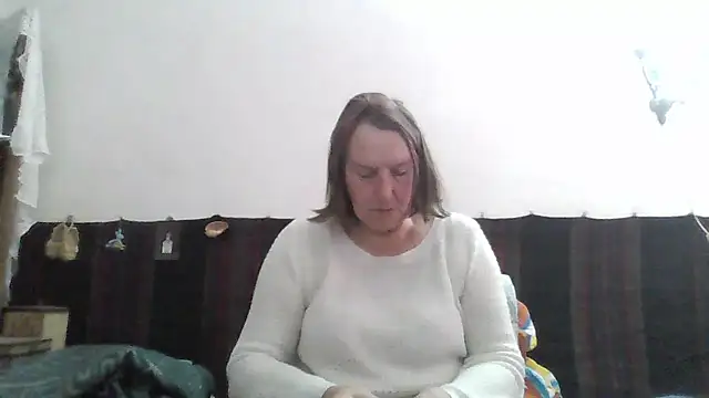 AnnaLive570 online show from 04/26/26, 05:38