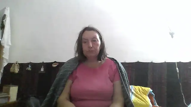 Snapshot of AnnaLive570 chatting on 06/03/26, 02:23 AnnaLive570 online show from 06/03/26, 02:23