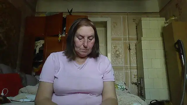 AnnaLive570 online show from 10/25/25, 10:47