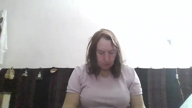 AnnaLive570 online show from 03/25/26, 02:12