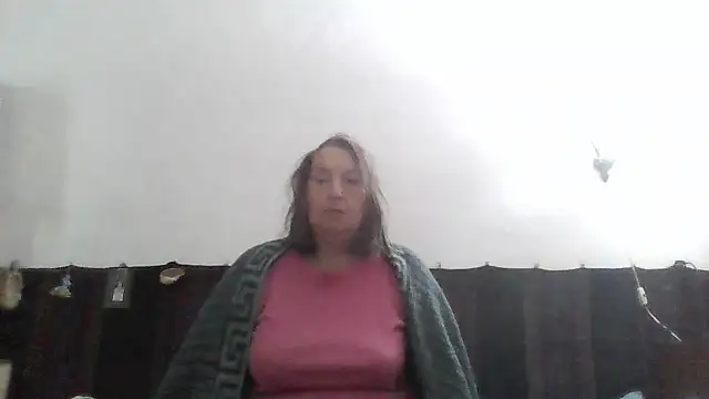 Snapshot of AnnaLive570 chatting on 07/12/26, 03:35 AnnaLive570 online show from 07/12/26, 03:35