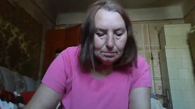 AnnaLive570 online show from 11/14/25, 09:02