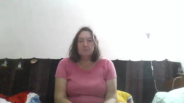 Snapshot of AnnaLive570 chatting on 06/05/26, 02:16 AnnaLive570 online show from 06/05/26, 02:16