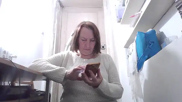 AnnaLive570 online show from 03/27/26, 05:27