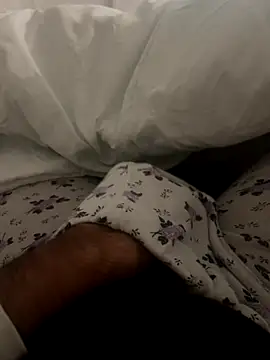 pourleplaisir930 online show from 09/28/25, 08:38