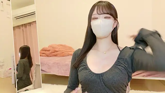 roachan  online show from 01/18/26, 12:52