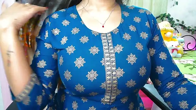 WildDimpi 0 online show from 02/11/26, 10:48