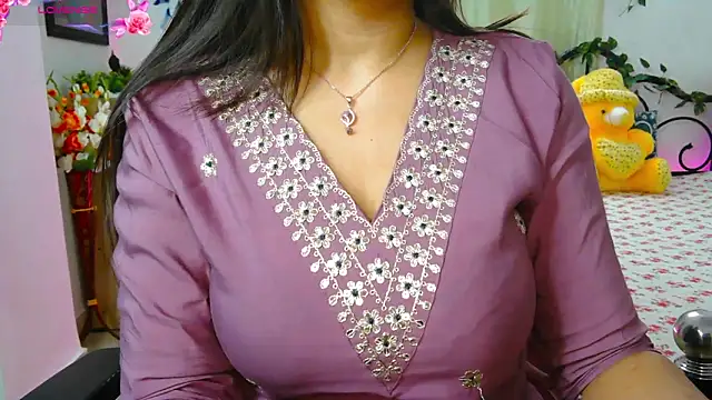 WildDimpi 0 online show from 10/27/25, 05:47