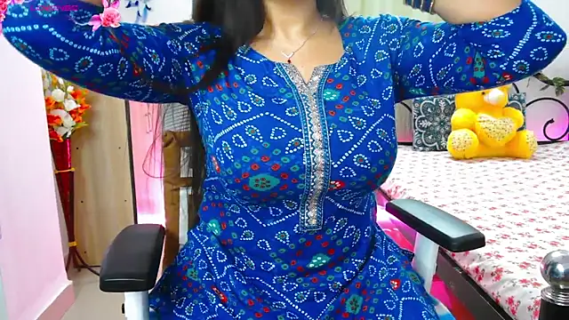 WildDimpi 0 online show from 10/31/25, 06:15