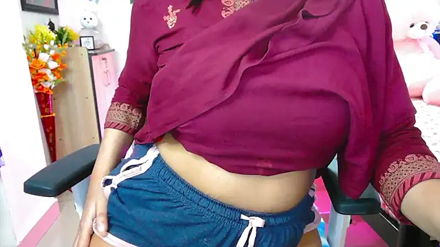 WildDimpi 0 online show from 04/15/26, 07:40