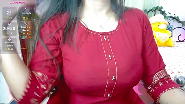 Snapshot of WildDimpi_0 chatting on 09/19/25, 01:26 WildDimpi 0 online show from 09/19/25, 01:26