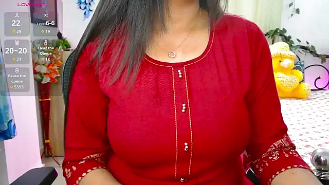 Snapshot of WildDimpi_0 chatting on 09/22/25, 02:28 WildDimpi 0 online show from 09/22/25, 02:28