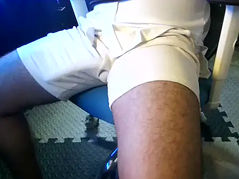 THEDICKBOY17 online show from 05/13/26, 08:21
