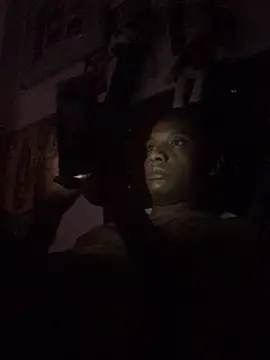 Snapshot of elpeluchenegroxxx3 chatting on 10/09/25, 01:22 elpeluchenegroxxx3 online show from 10/09/25, 01:22