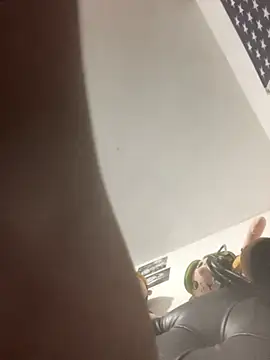 elpeluchenegroxxx3 online show from 03/29/26, 03:52