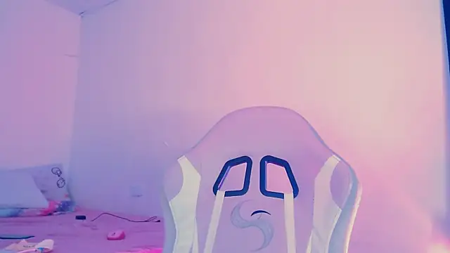 Alice lidell online show from 02/05/26, 05:53