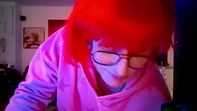 hellgirl1980 online show from 04/22/26, 10:38