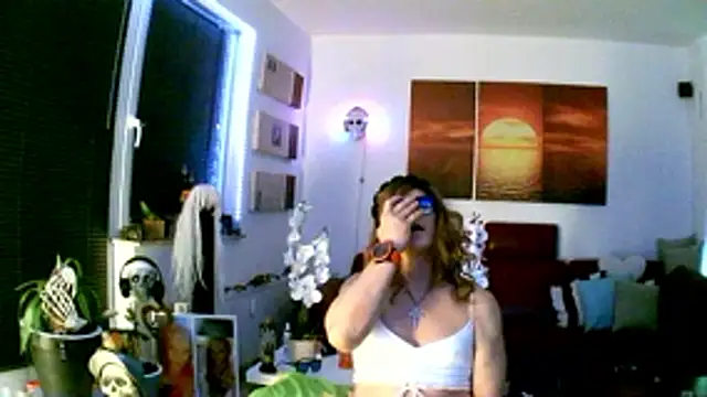 hellgirl1980 online show from 11/21/25, 10:31