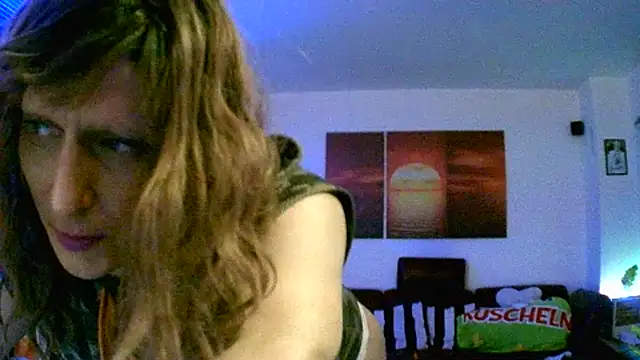 hellgirl1980 online show from 11/15/25, 03:10