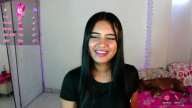 Snapshot of NiaFoxx chatting on 10/17/25, 09:27 NiaFoxx online show from 10/17/25, 09:27
