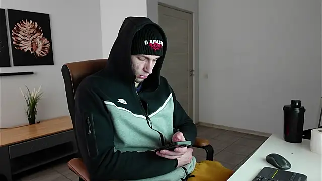 Ryan Dozer online show from 03/21/26, 07:20