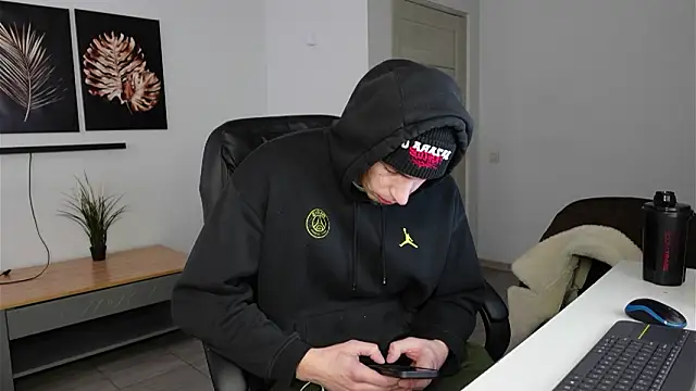 Ryan Dozer online show from 02/21/26, 06:26