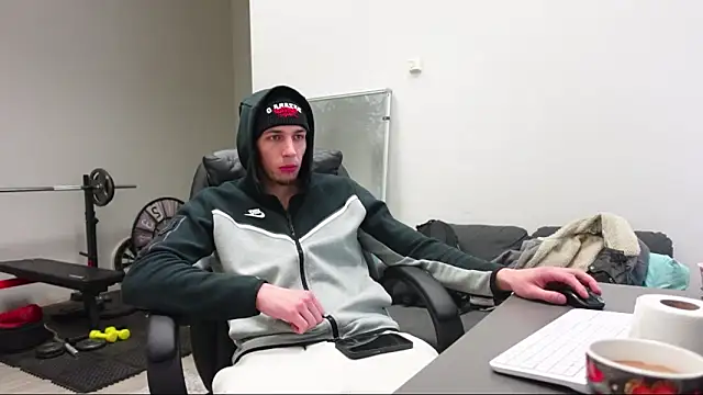 Ryan Dozer online show from 03/26/26, 06:55