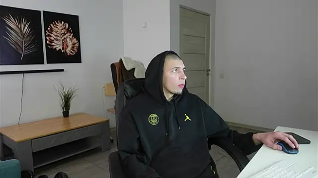 Ryan Dozer online show from 03/07/26, 07:26