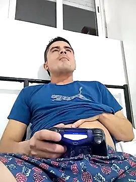 Andr3s69xxx online show from 02/06/26, 09:00